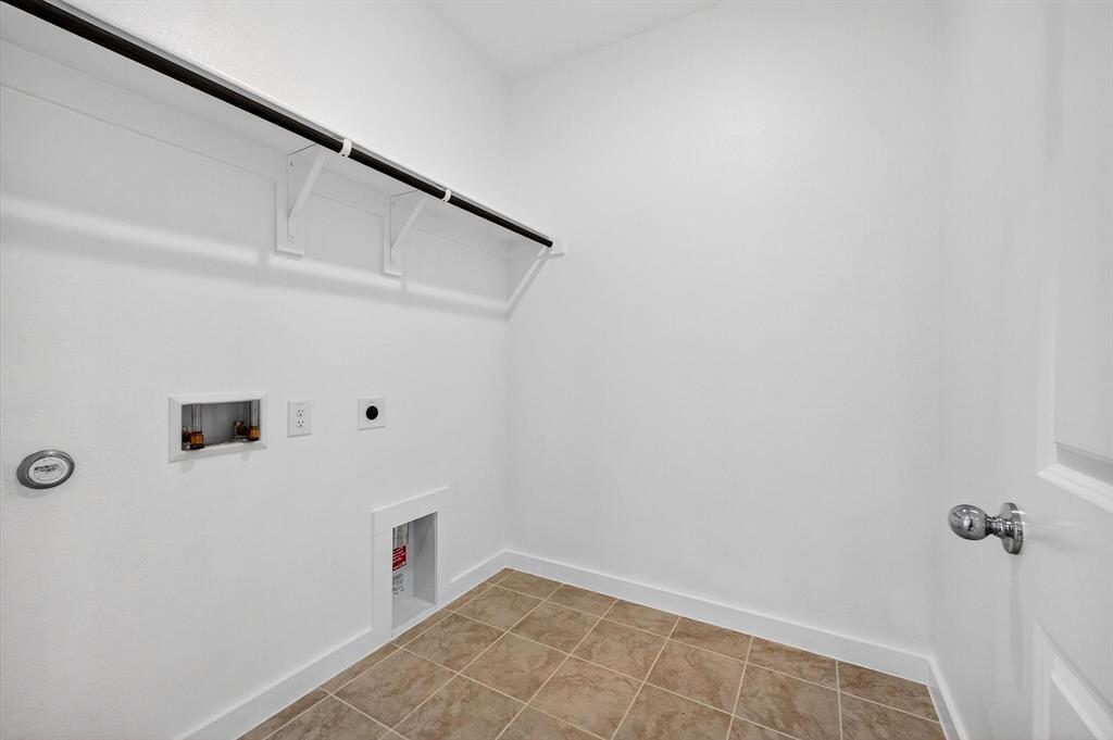 2220 Trailside Drive Property Photo 23