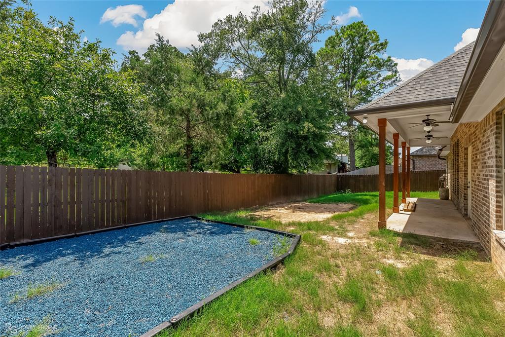 46 Crowder Drive Property Photo 6