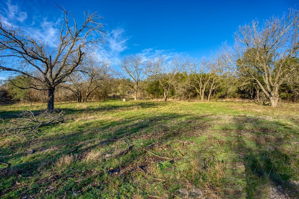 2228 Fm 215 Property Photo 8