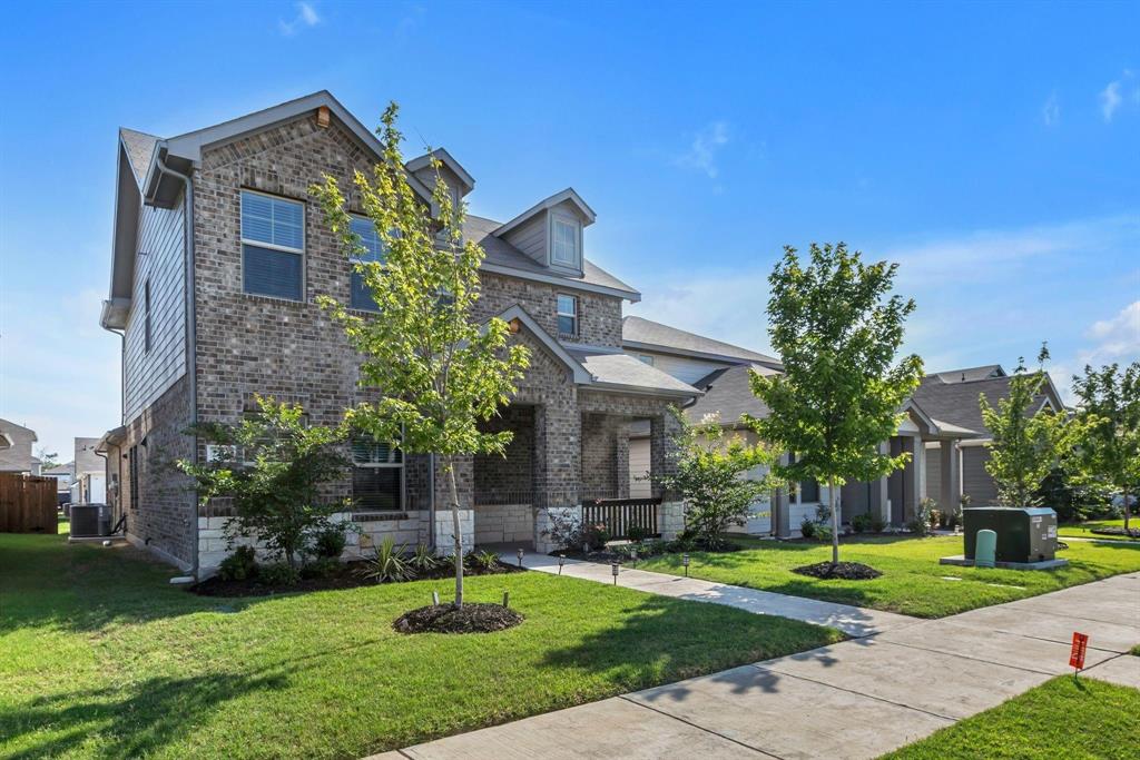 201 Olympus Street Property Photo 2