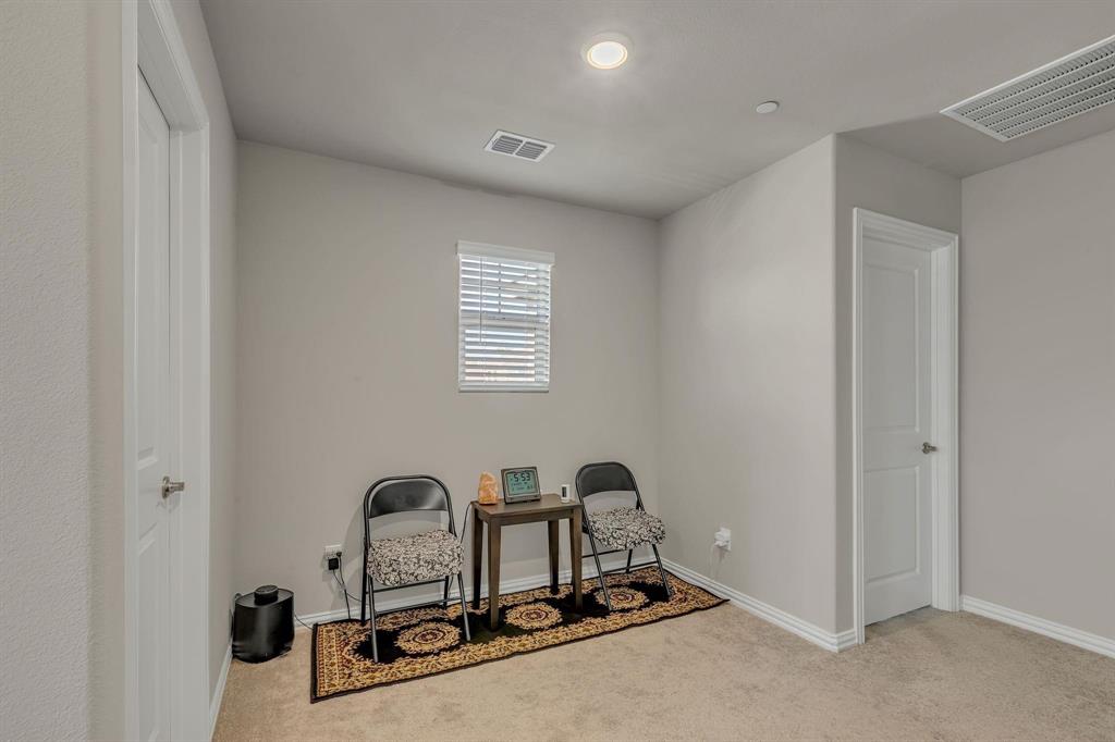 201 Olympus Street Property Photo 13