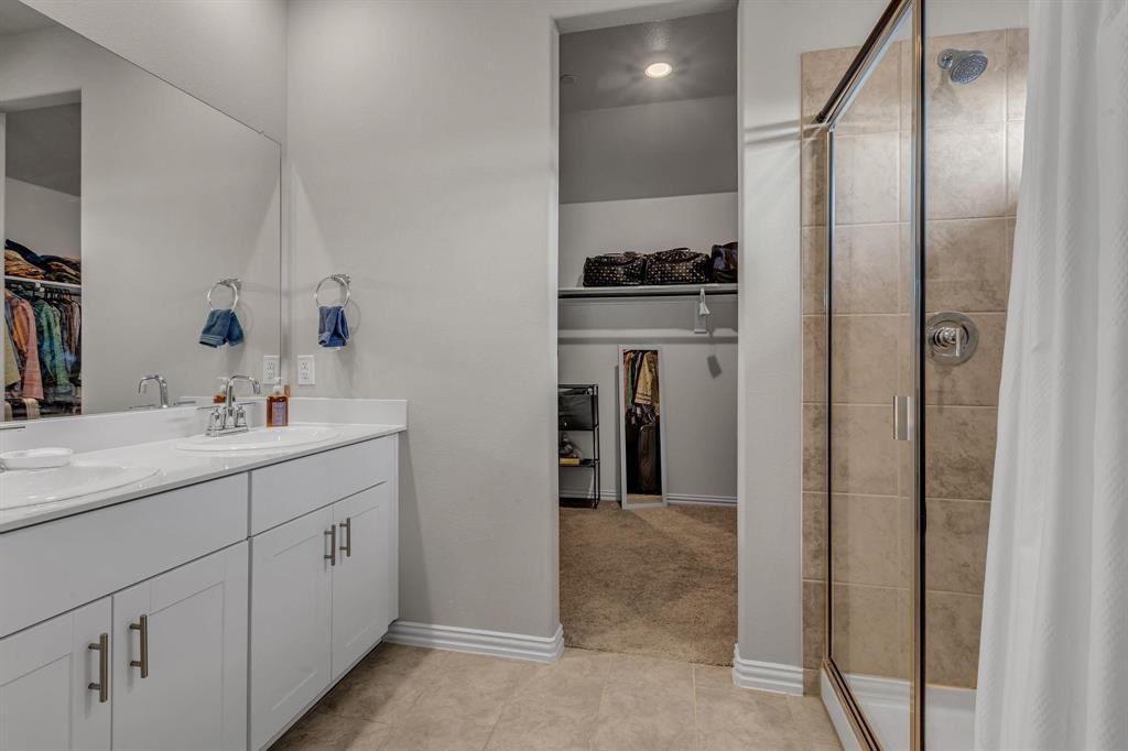 201 Olympus Street Property Photo 18