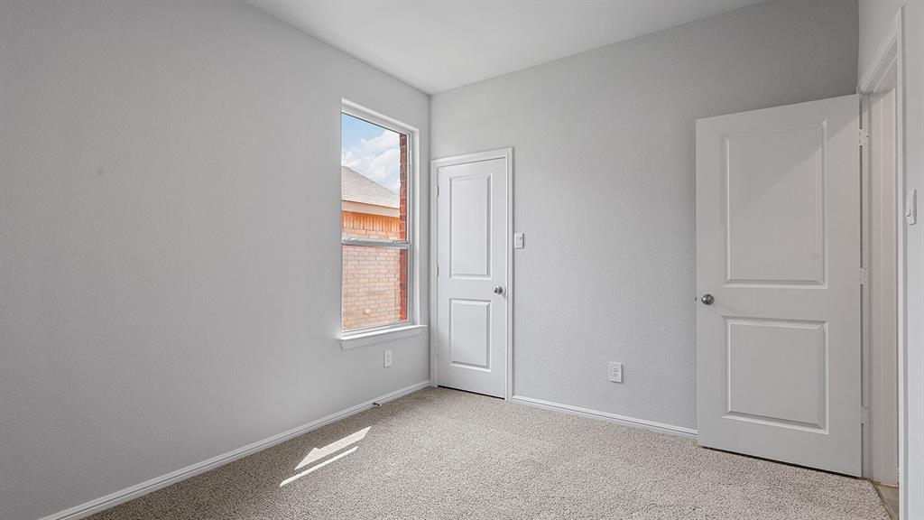 140 Trinity Street Property Photo 28