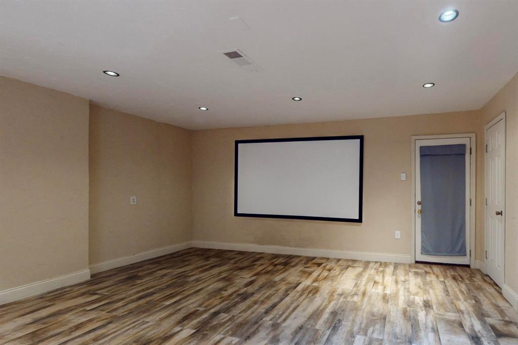 622 Meadowcrest Drive Property Photo 19