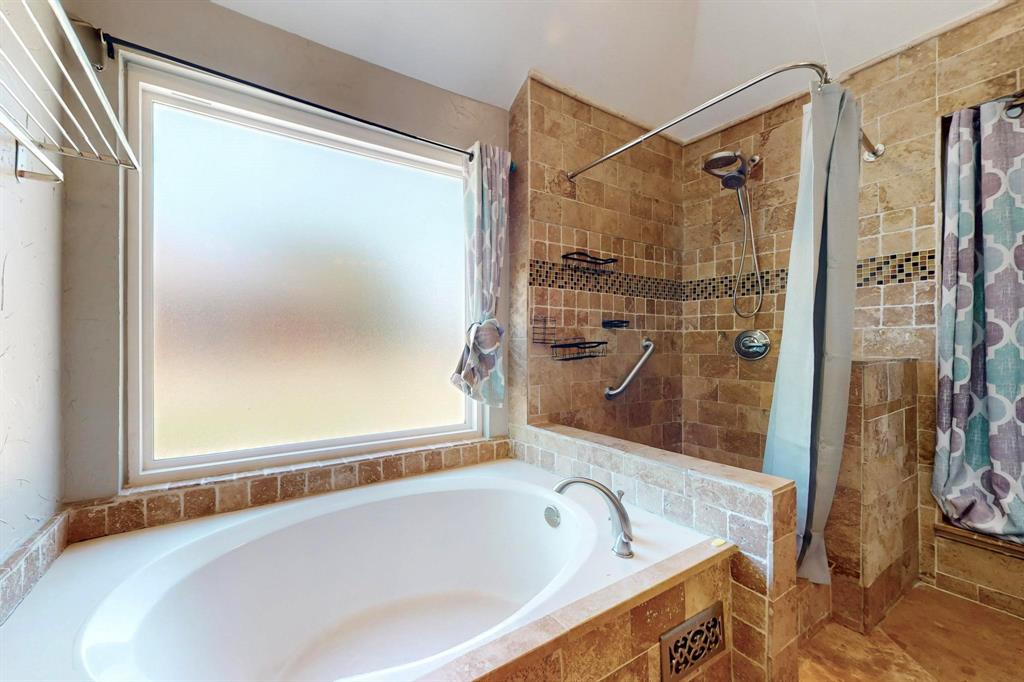 622 Meadowcrest Drive Property Photo 25