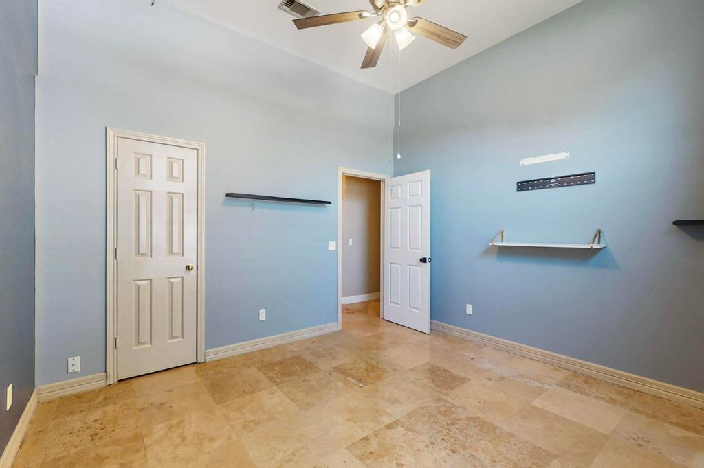 622 Meadowcrest Drive Property Photo 35