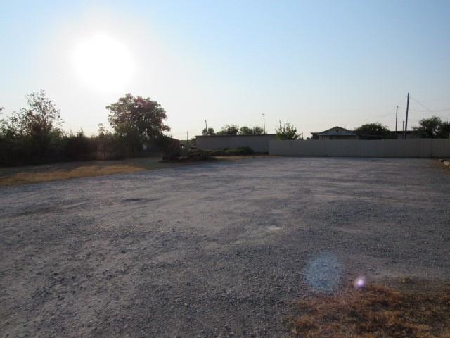 2218 Brown Street Property Photo 9