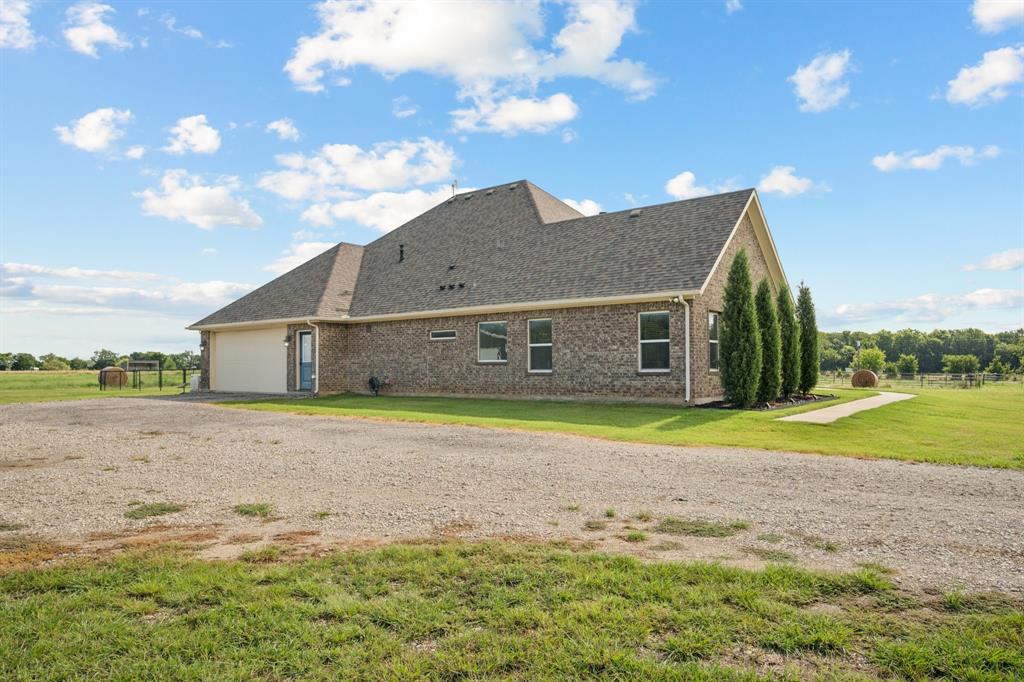 2435 Cobler Road Property Photo 3