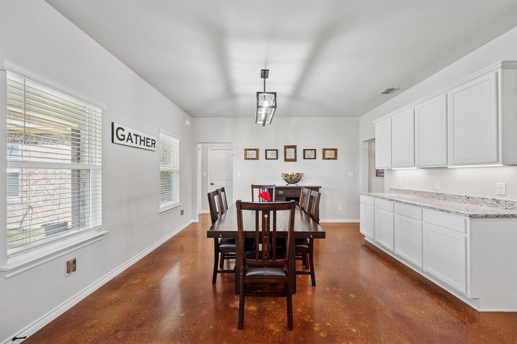 2435 Cobler Road Property Photo 7