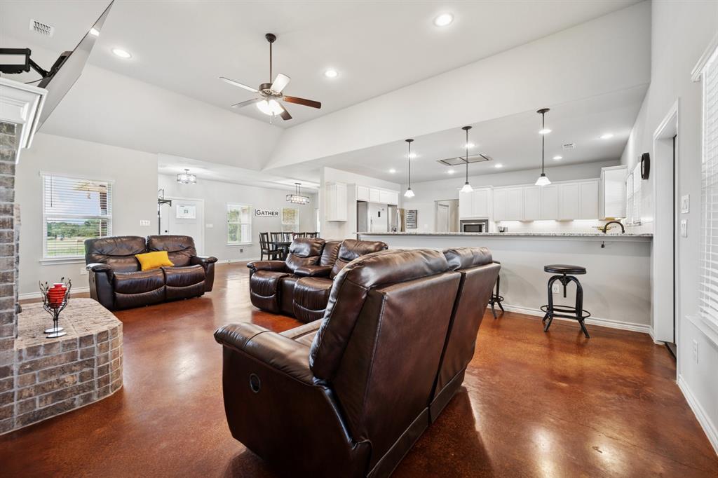 2435 Cobler Road Property Photo 8