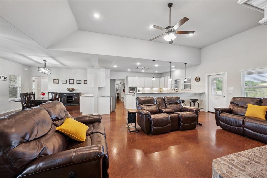 2435 Cobler Road Property Photo 10