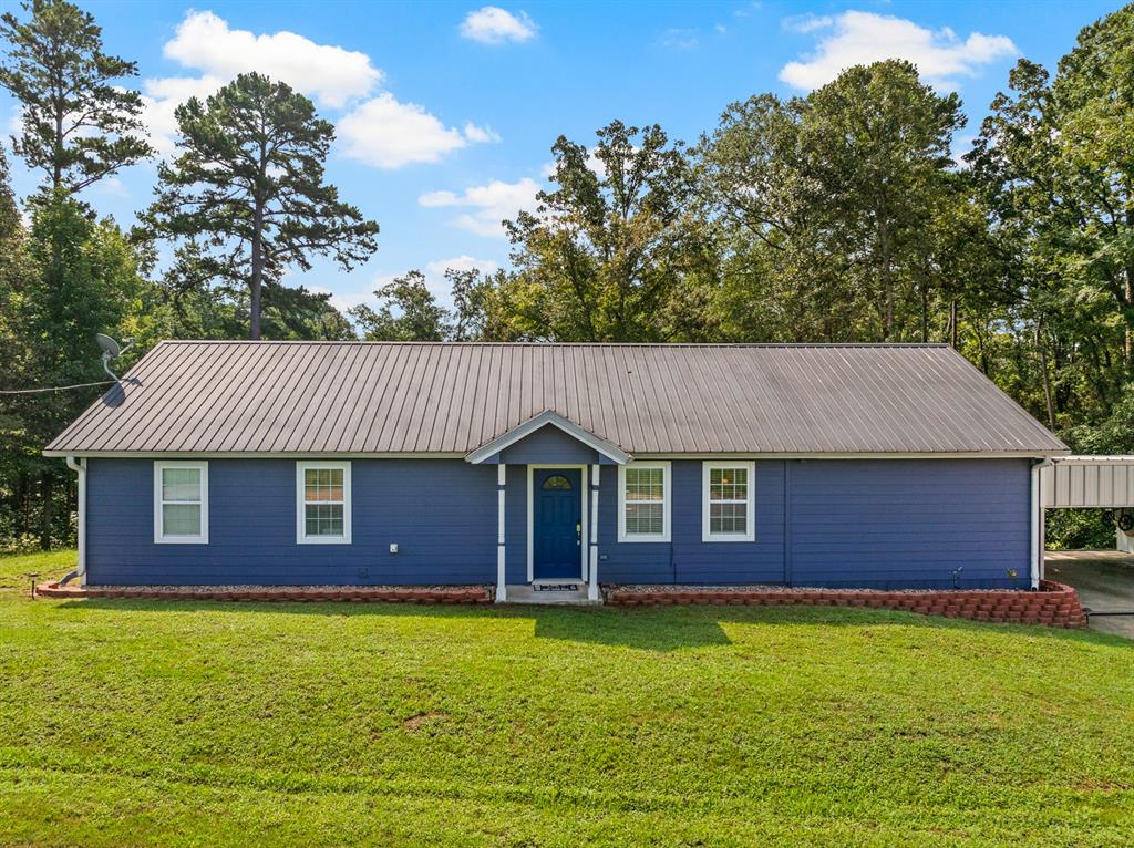 509 County Road 1309 Property Photo 1
