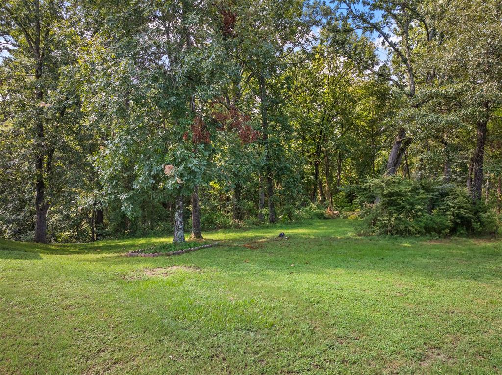 509 County Road 1309 Property Photo 31