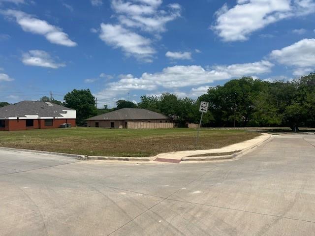 105 Westpark Drive Property Photo 4
