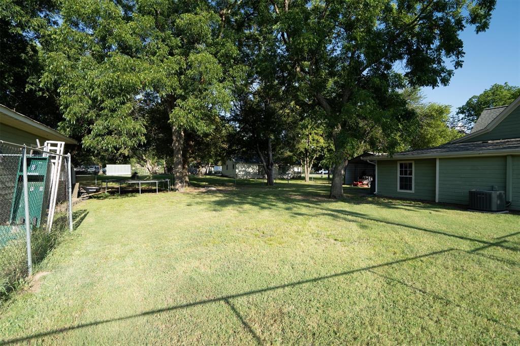 801 E Main Street Property Photo 31