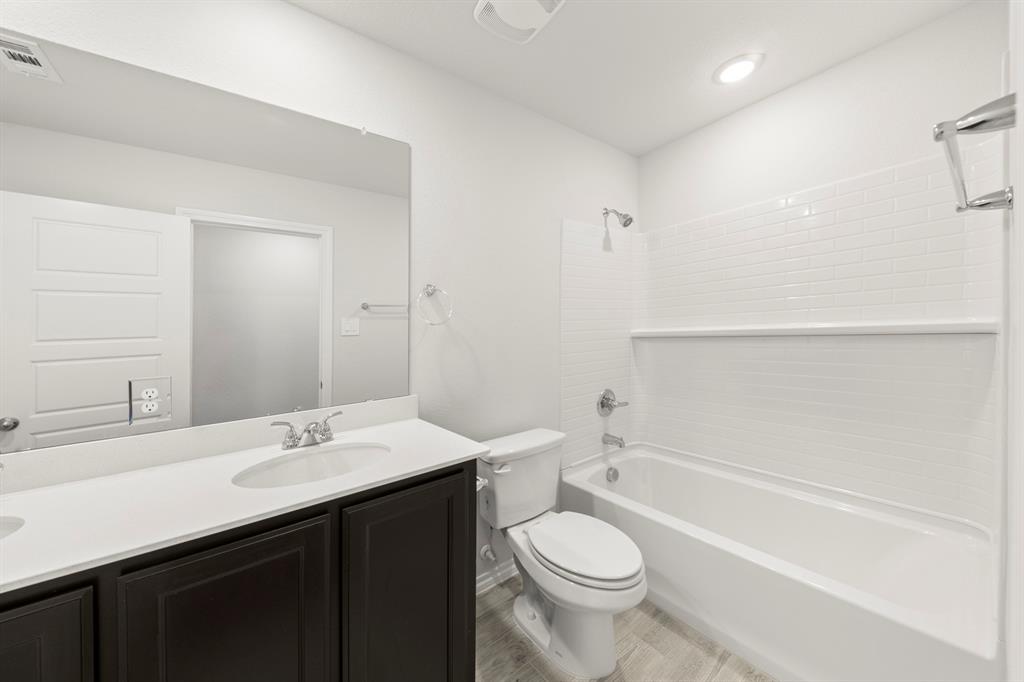 1733 Meadow Crest Drive Property Photo 35