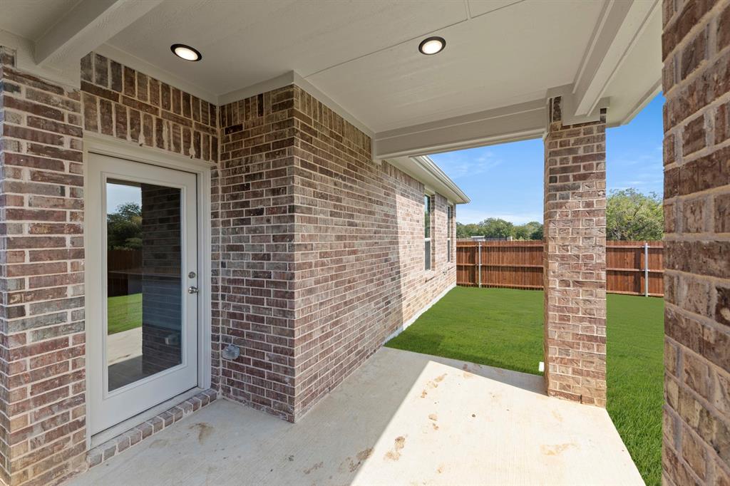 1733 Meadow Crest Drive Property Photo 38