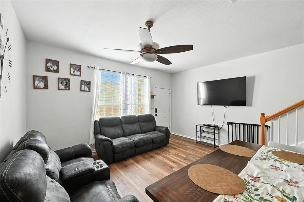 8005 Ederville Circle Property Photo 3