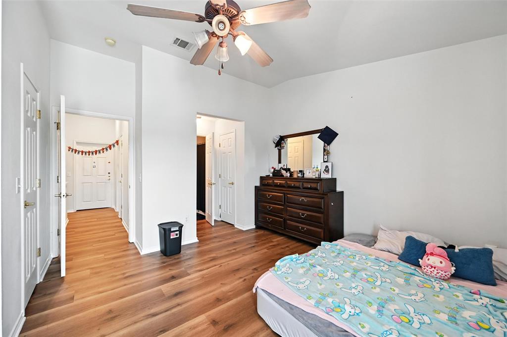 8005 Ederville Circle Property Photo 13