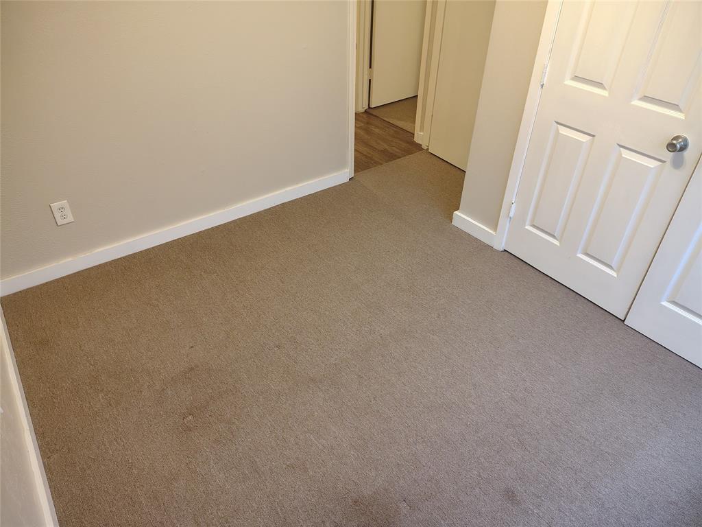 13849 Leinsper Green Street Property Photo 19