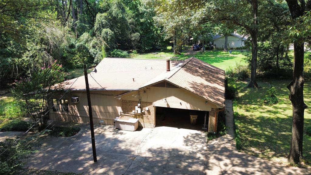 17320 Four Winds Way Property Photo 7