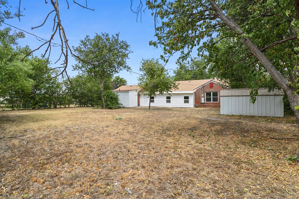 108 Miami Street Property Photo 27