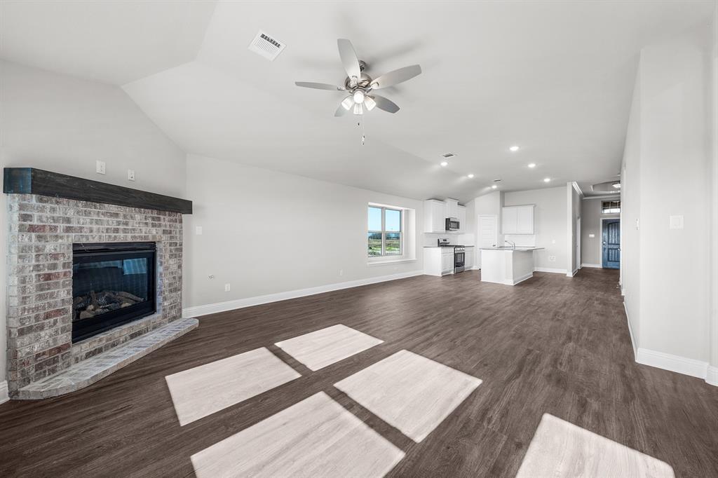 3812 Arrowchop Drive Property Photo 11