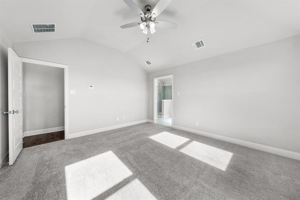 3812 Arrowchop Drive Property Photo 16