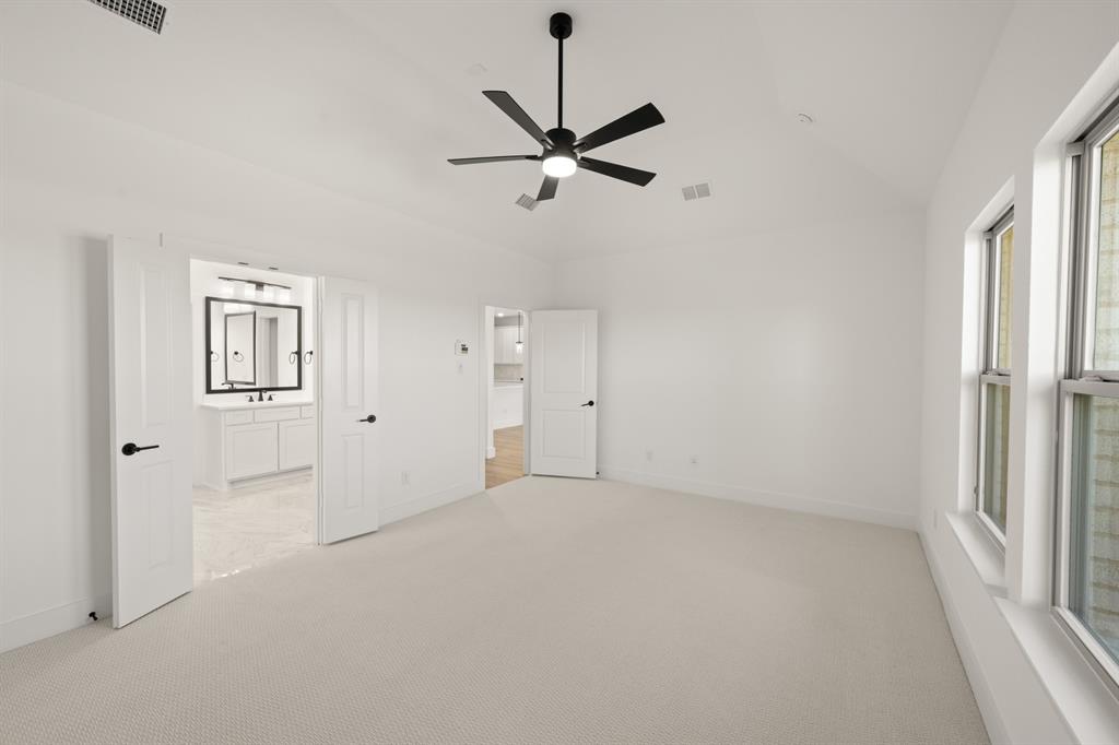 3549 Ironwood Street Property Photo 10