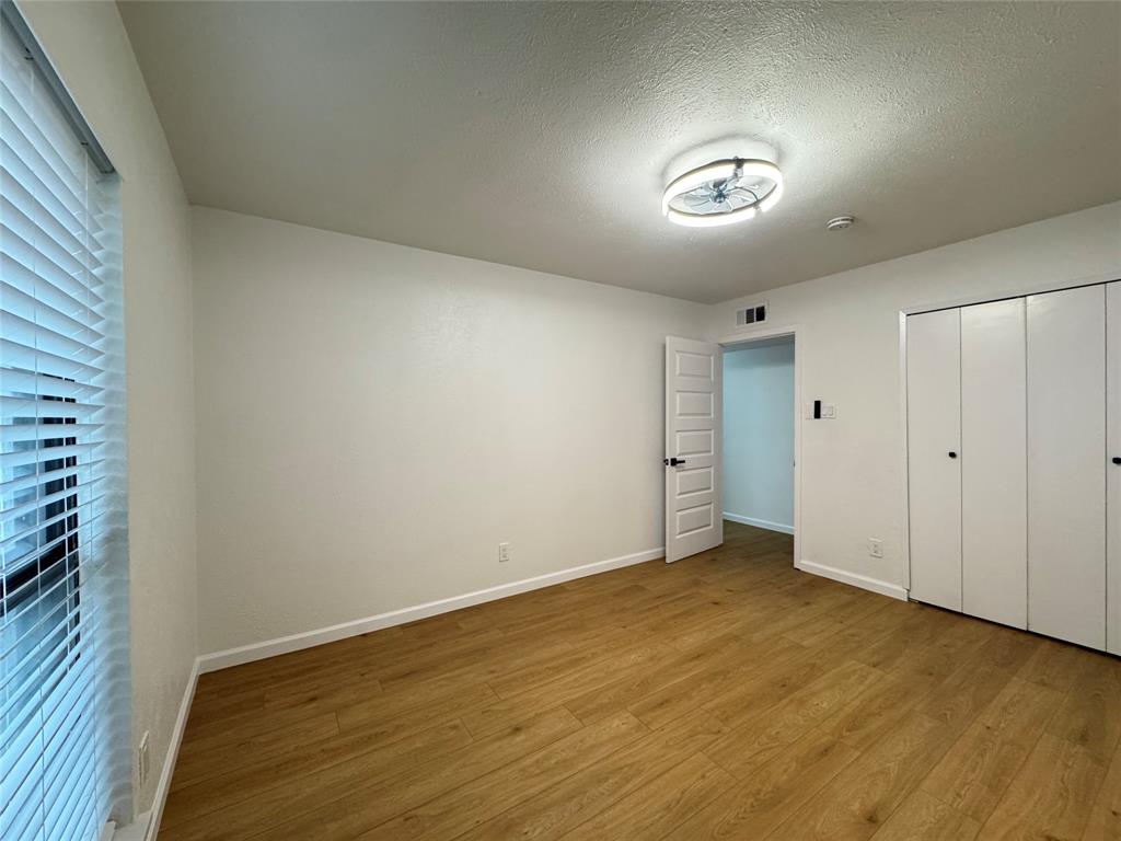 2914 Sweet Gum Street Property Photo 11