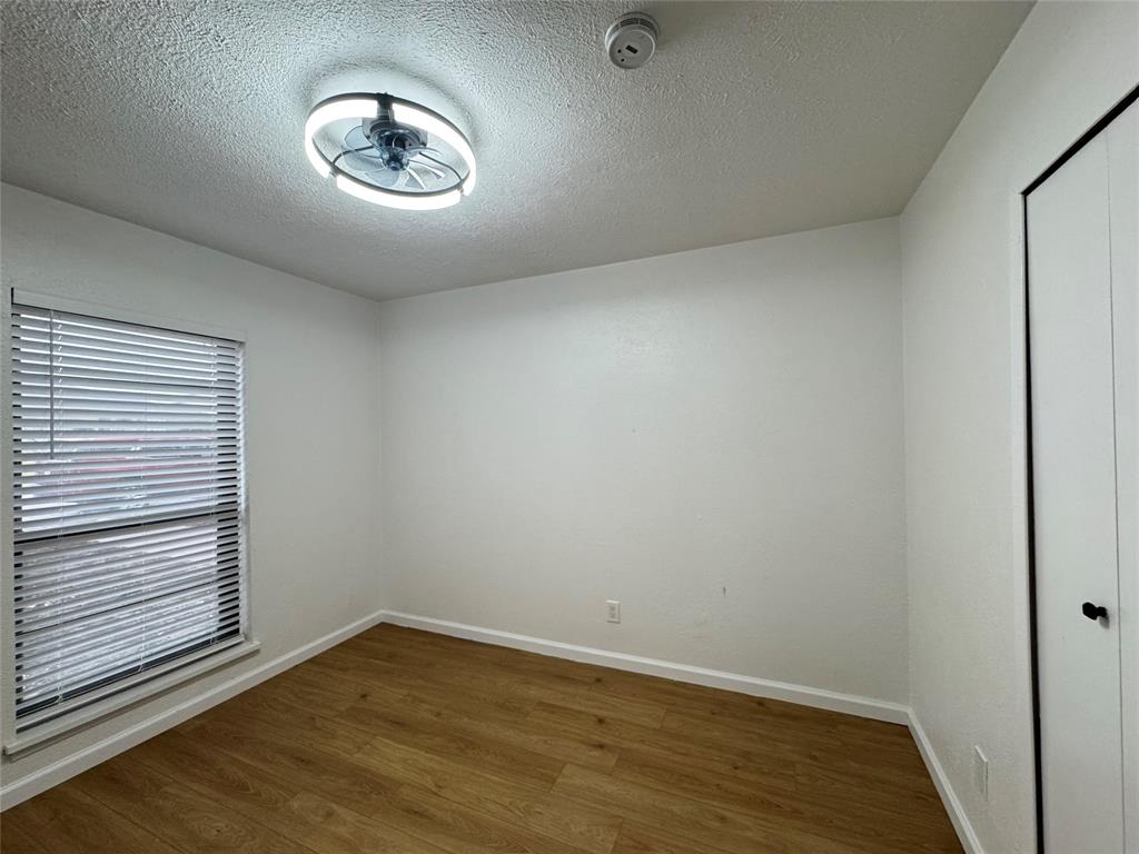 2914 Sweet Gum Street Property Photo 13