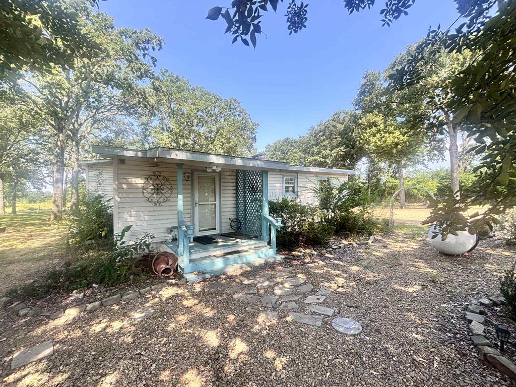 502 Peach Tree Road Property Photo 9