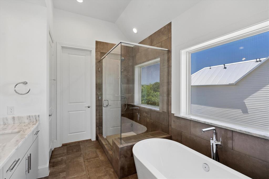1362 E Crosby Road Property Photo 13