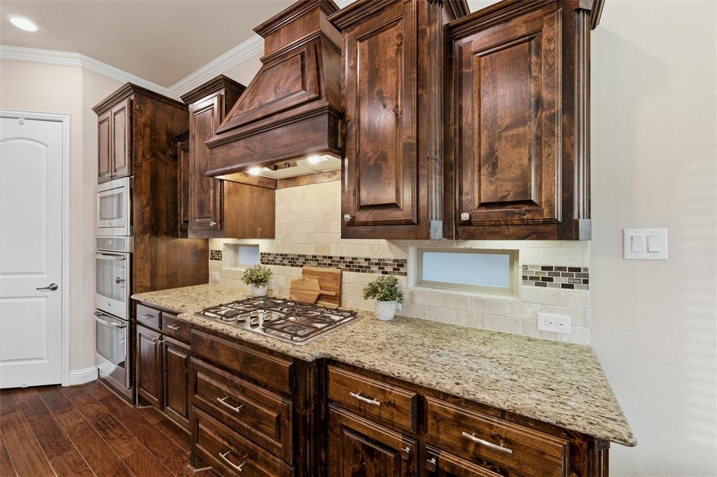 3815 Wind Cave Bend Property Photo 8