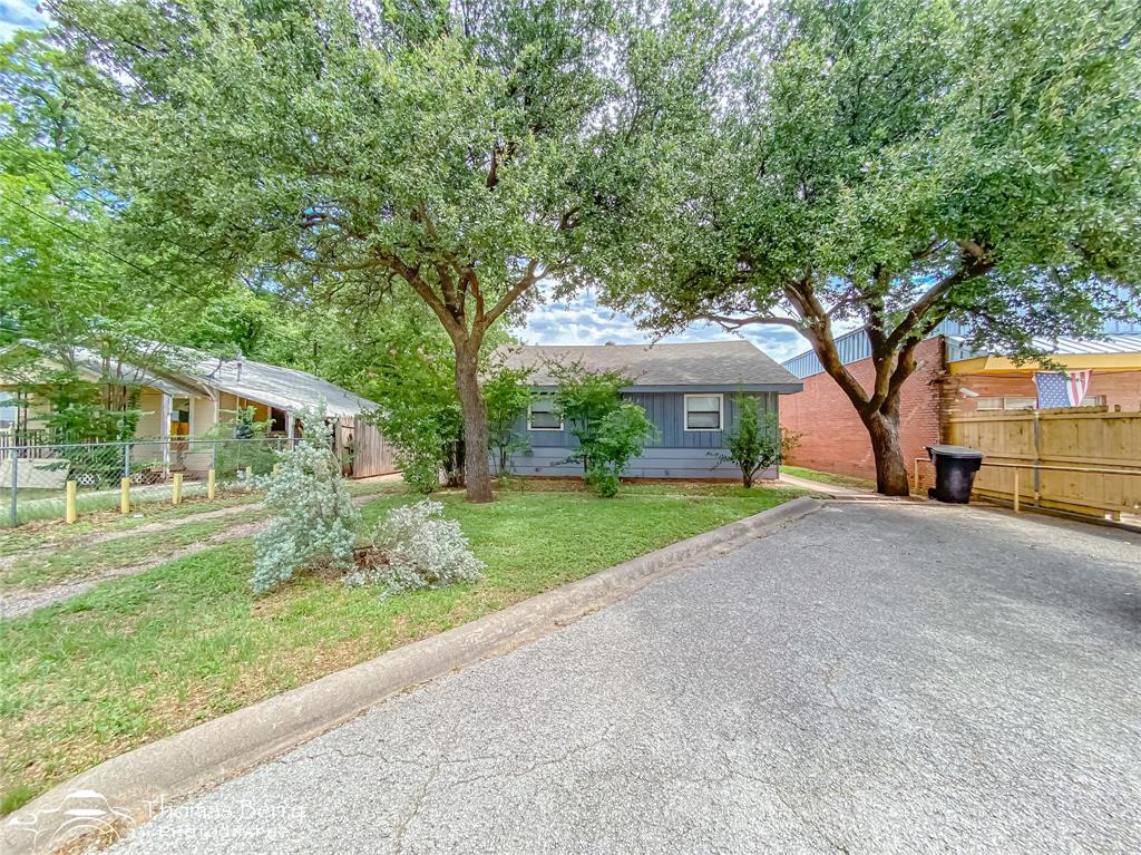 3033 S 7th Street Property Photo 1