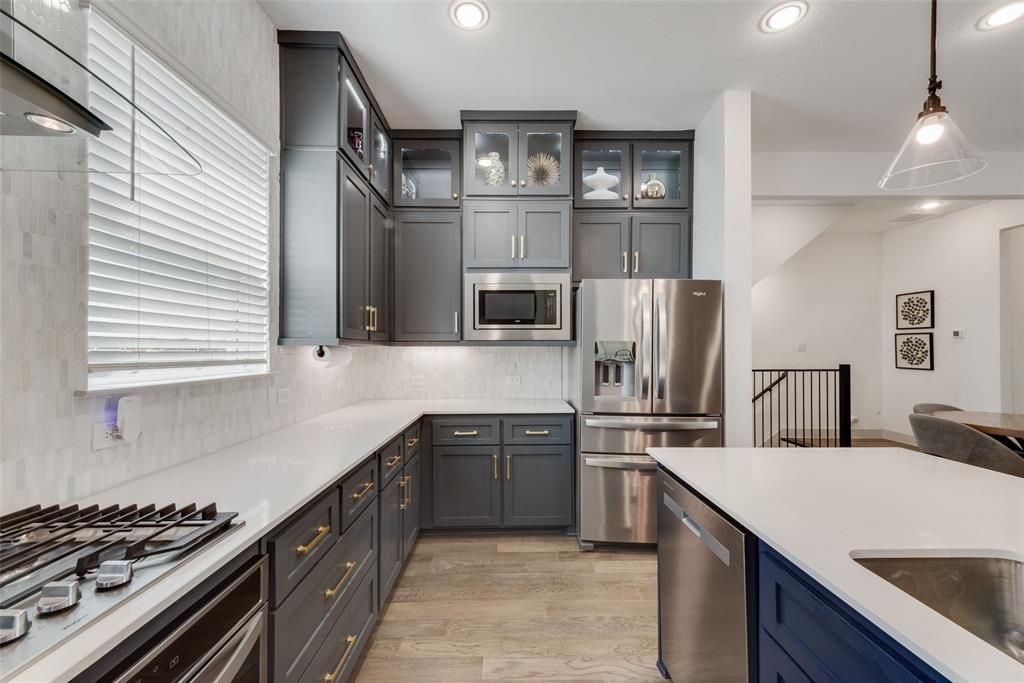 2651 Carmelita Street Property Photo 6