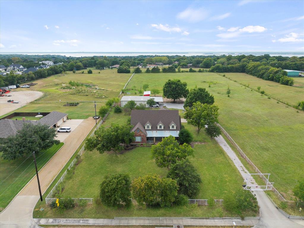 1305 Laurence Drive Property Photo 1