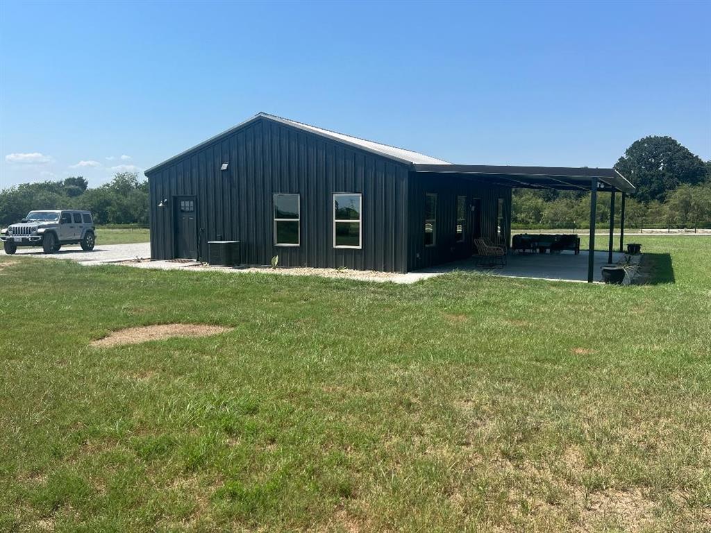 495 Fm 933 Property Photo 2