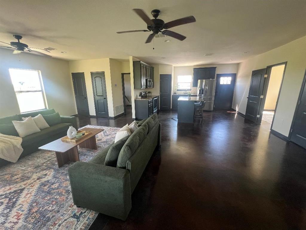 495 Fm 933 Property Photo 14