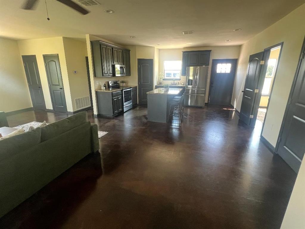 495 Fm 933 Property Photo 16