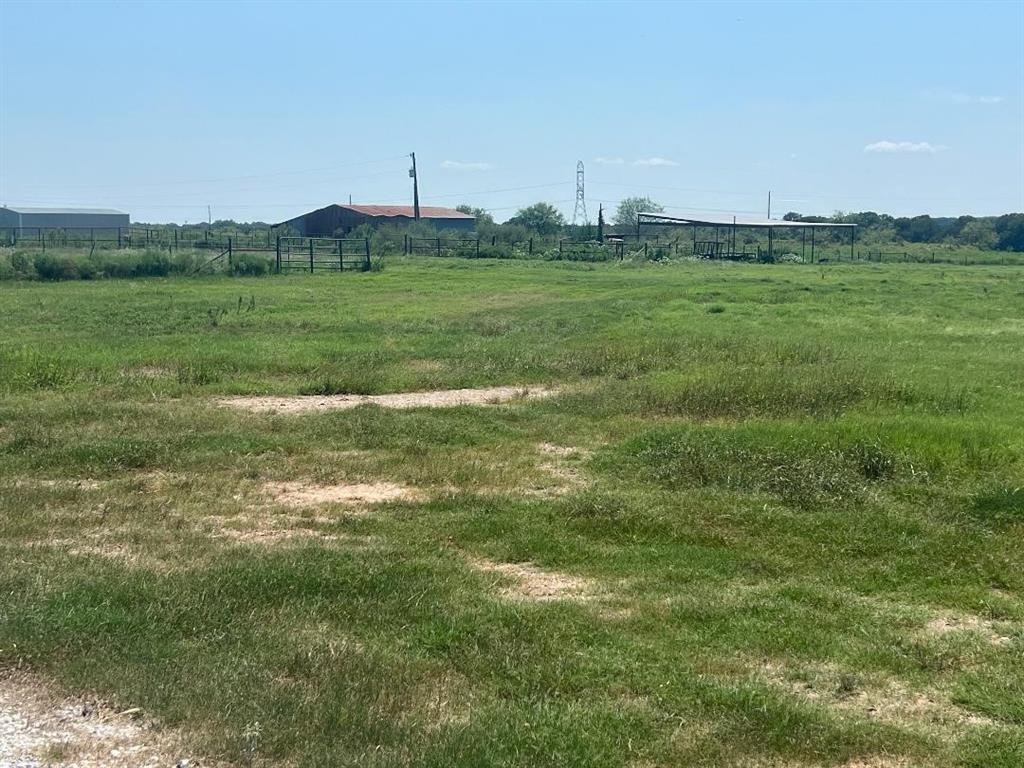 495 Fm 933 Property Photo 28
