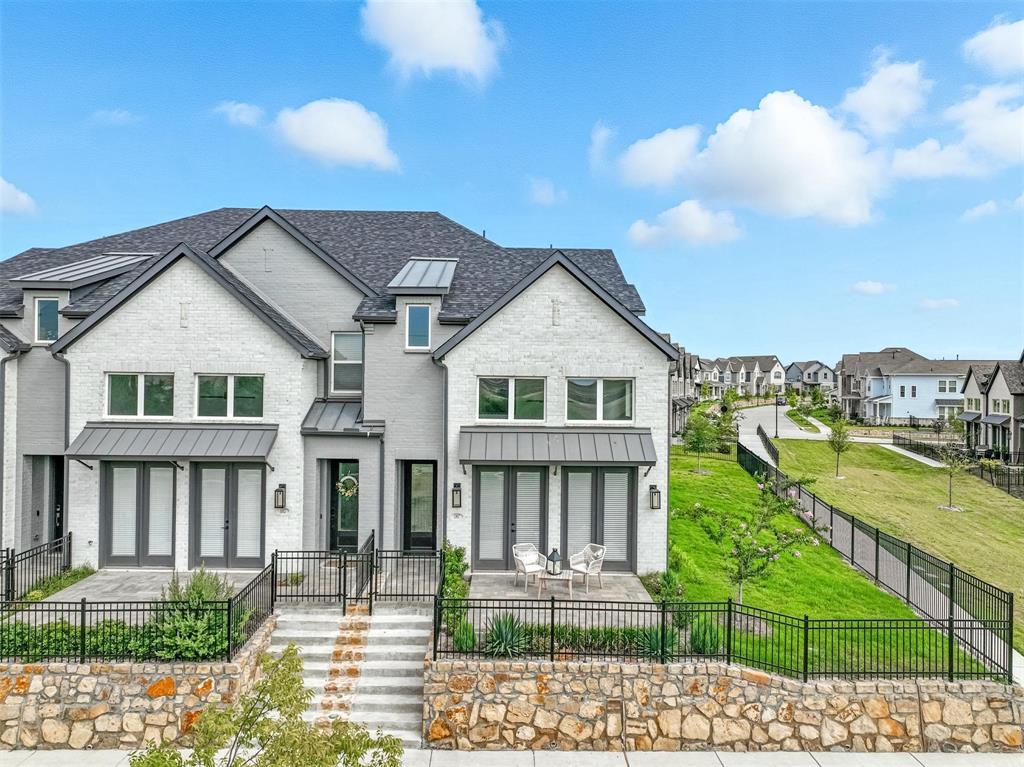 13917 Watch Hill Lane Property Photo 1