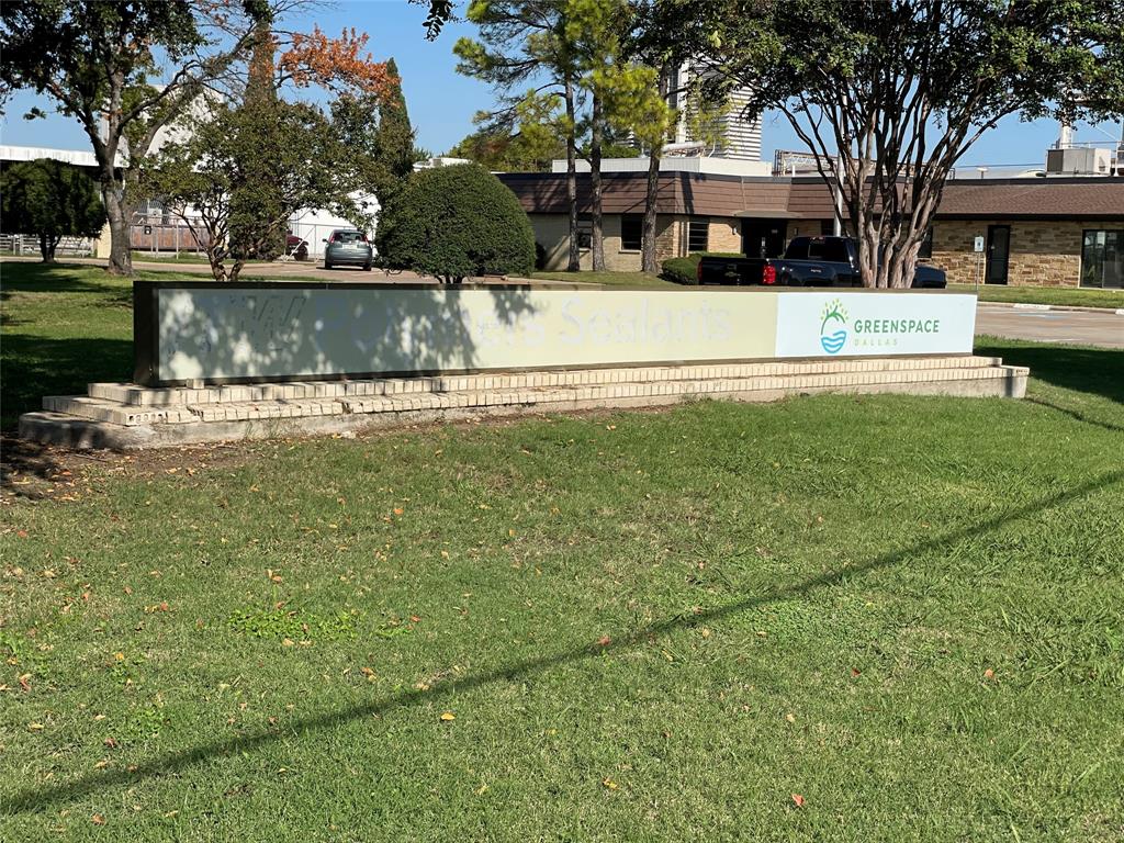 111 N Nursery Road Property Photo 1