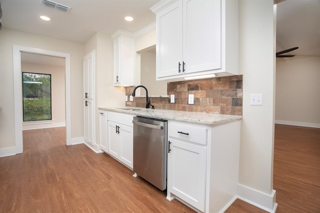 610 Rockwall Drive Property Photo 10