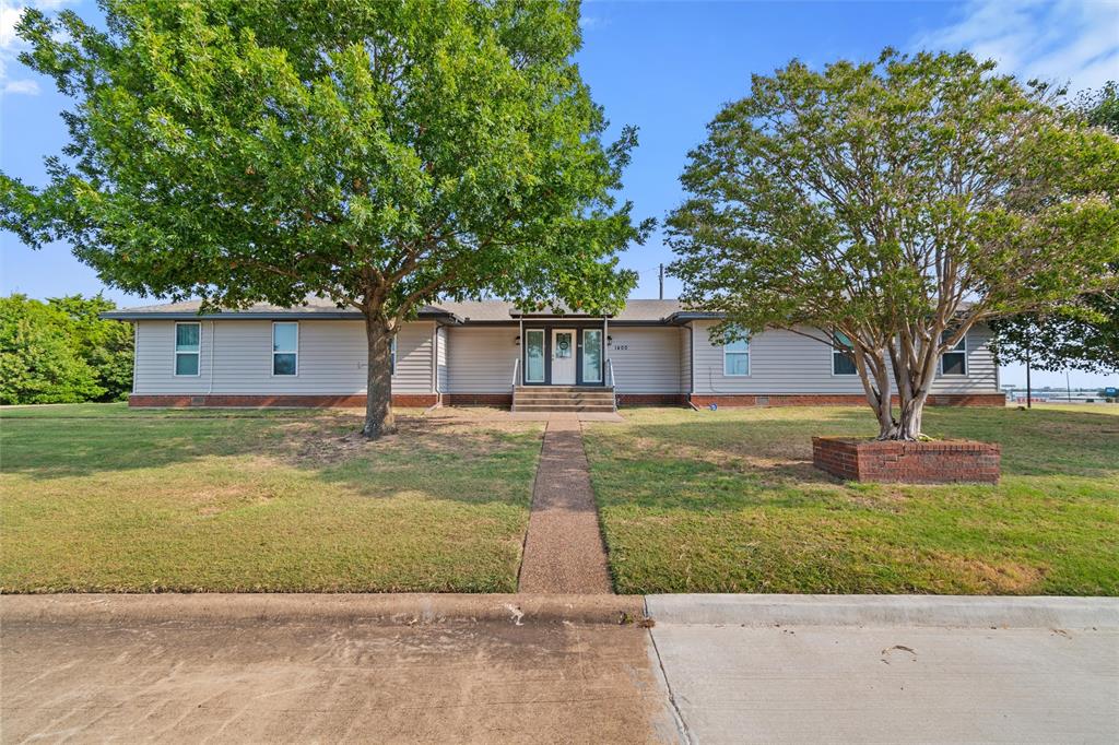 1400 Kari Ann Drive Property Photo 1