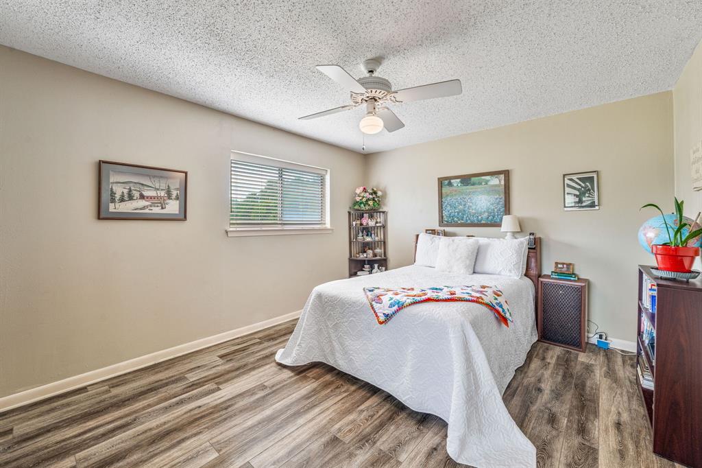 15061 Highway 6 Property Photo 15