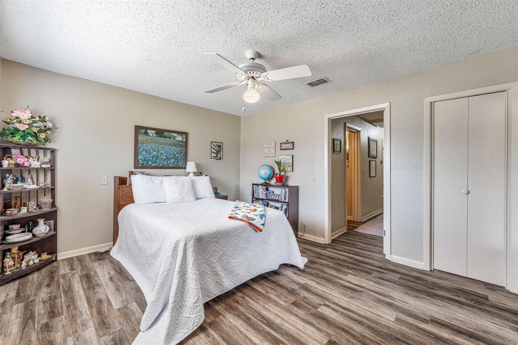 15061 Highway 6 Property Photo 16