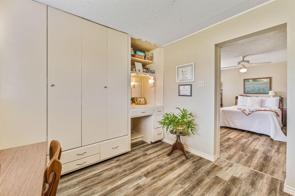 15061 Highway 6 Property Photo 19