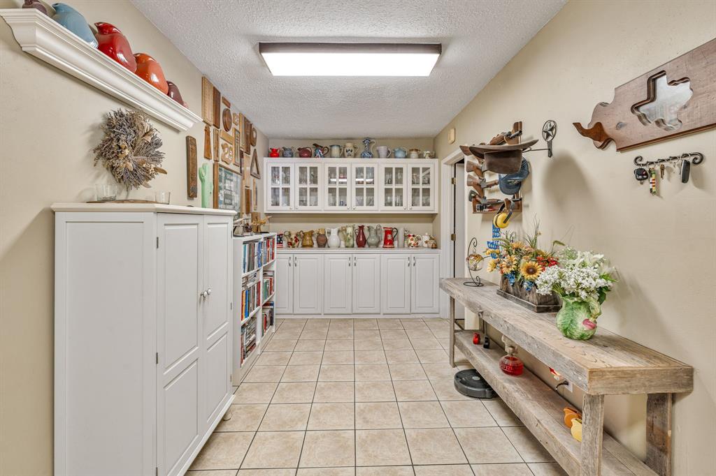 15061 Highway 6 Property Photo 20