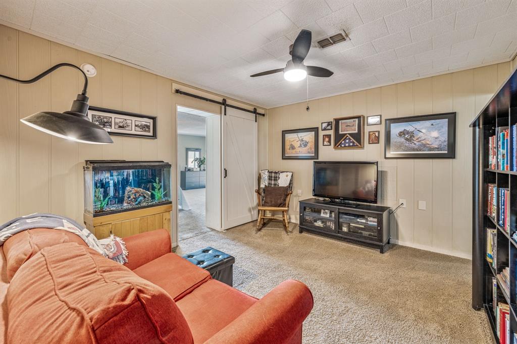 15061 Highway 6 Property Photo 23
